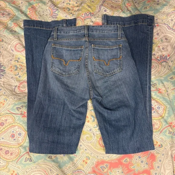 Jennifer Kimes - Picture 2 of 4